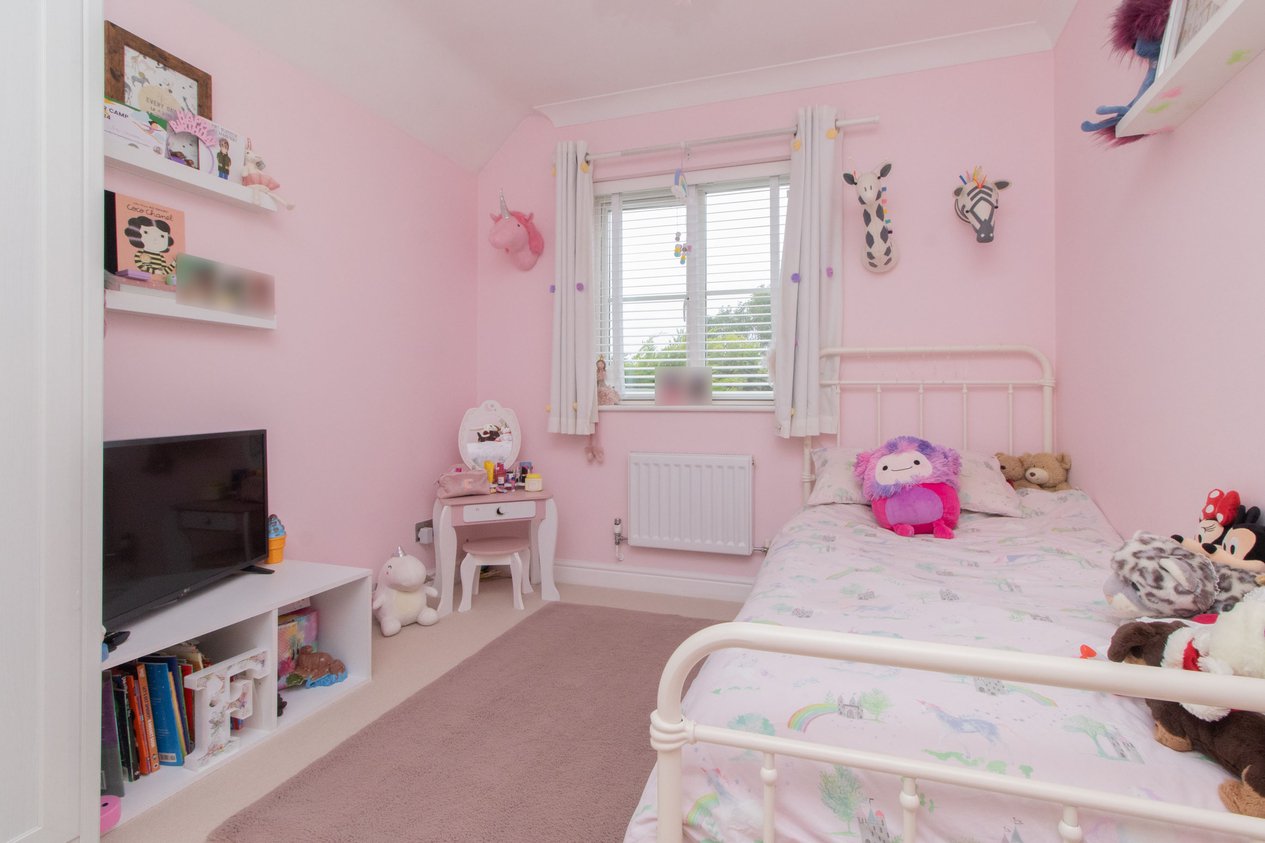 Properties Under Offer in Maple Close Broadstairs