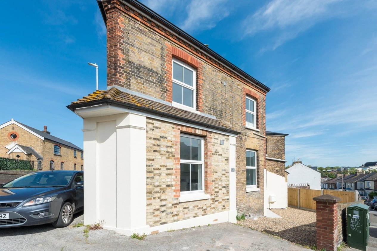 Properties For Sale in Margate Road 
