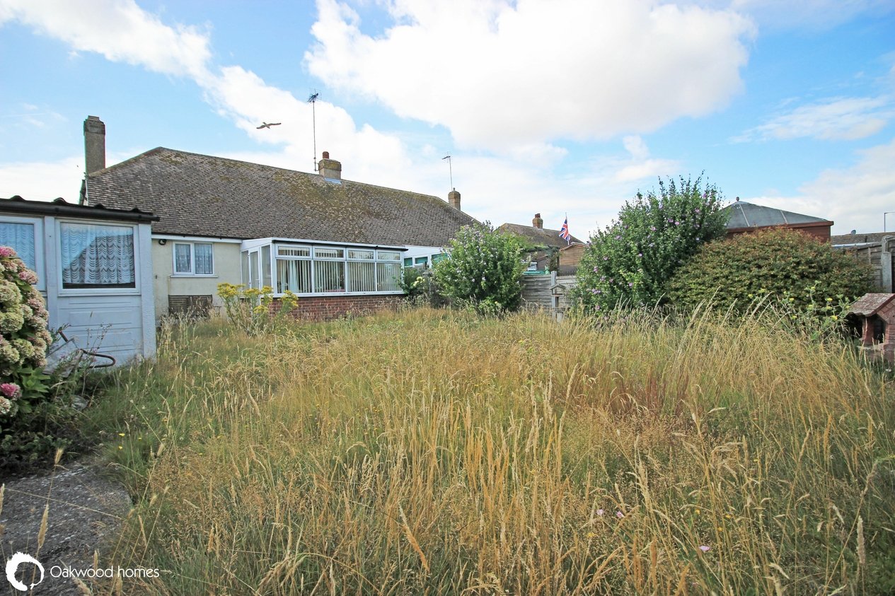 Properties Under Offer in Marilyn Crescent 