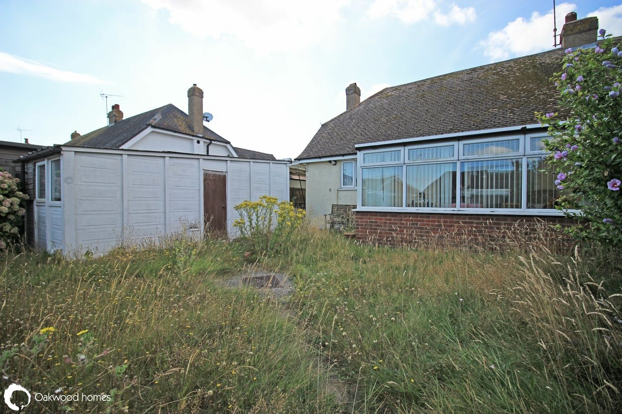Properties Under Offer in Marilyn Crescent 