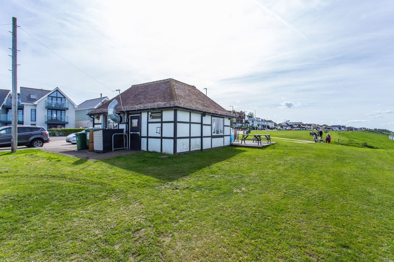 Properties To Let in Marine Crescent  Whitstable