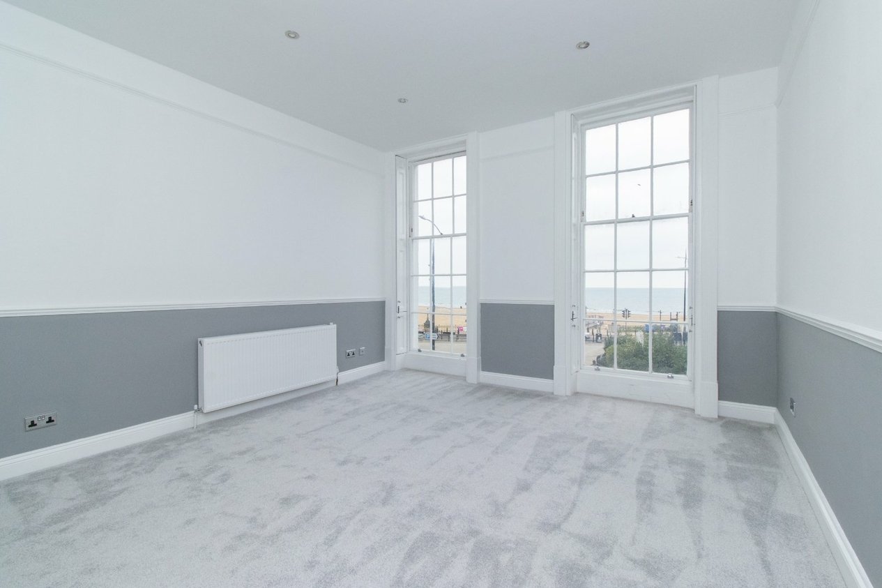 Properties For Sale in Marine Gardens Margate