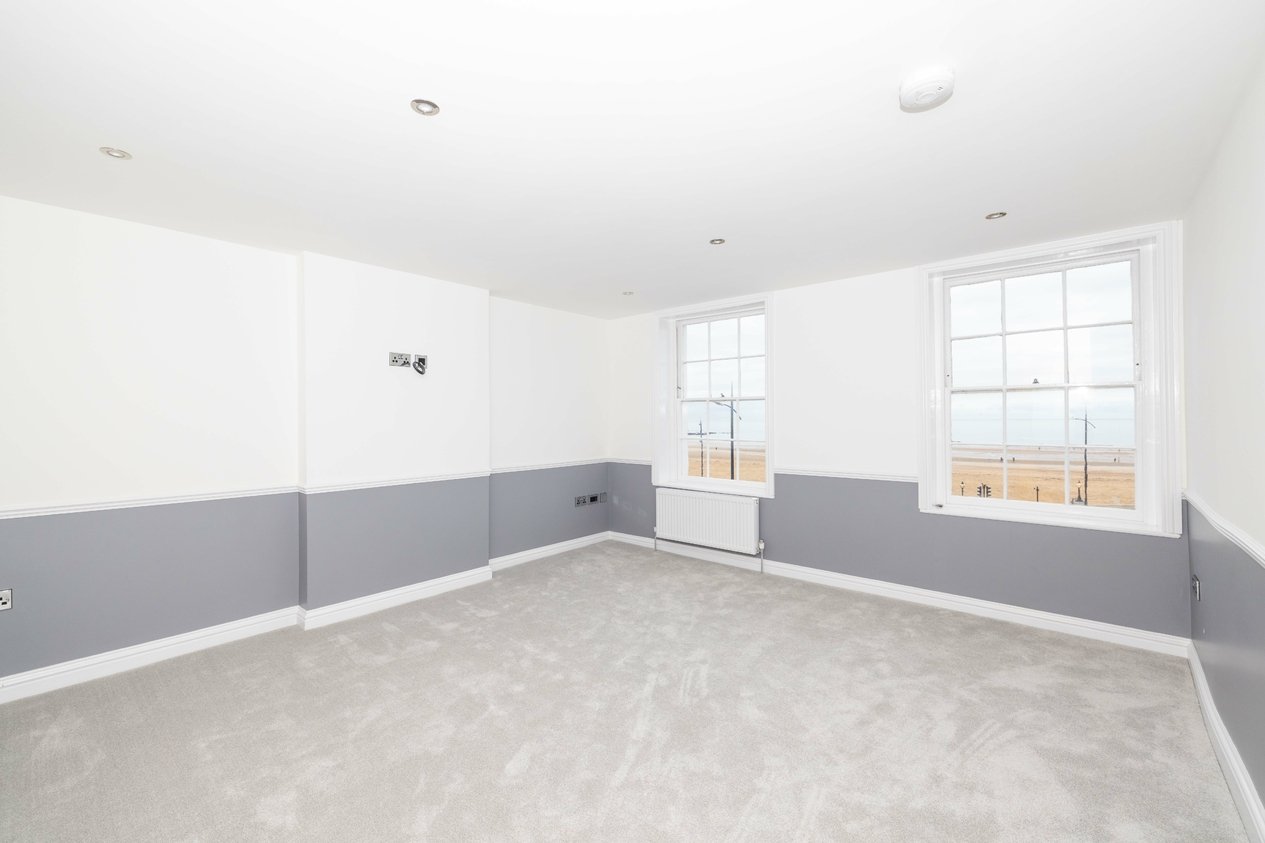 Properties For Sale in Marine Gardens Margate