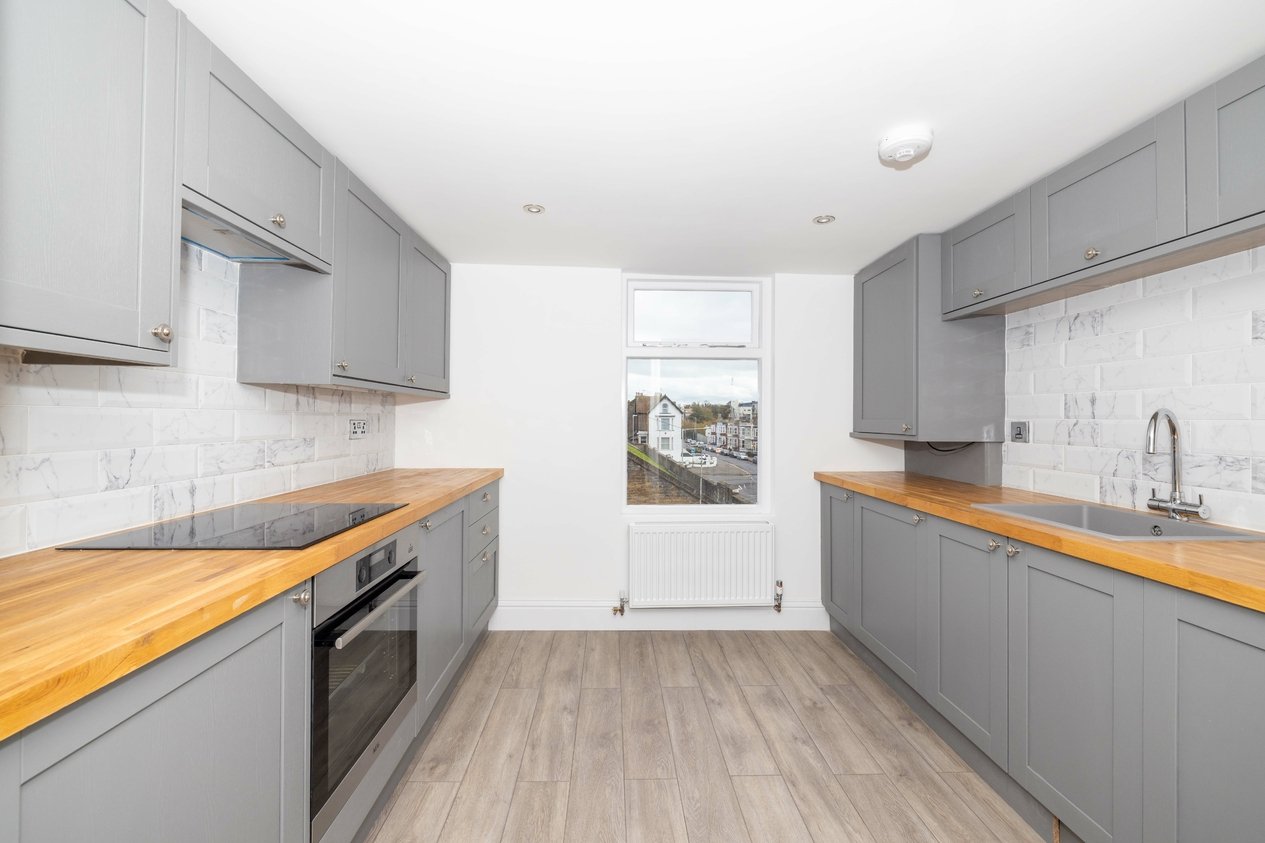 Properties For Sale in Marine Gardens Margate