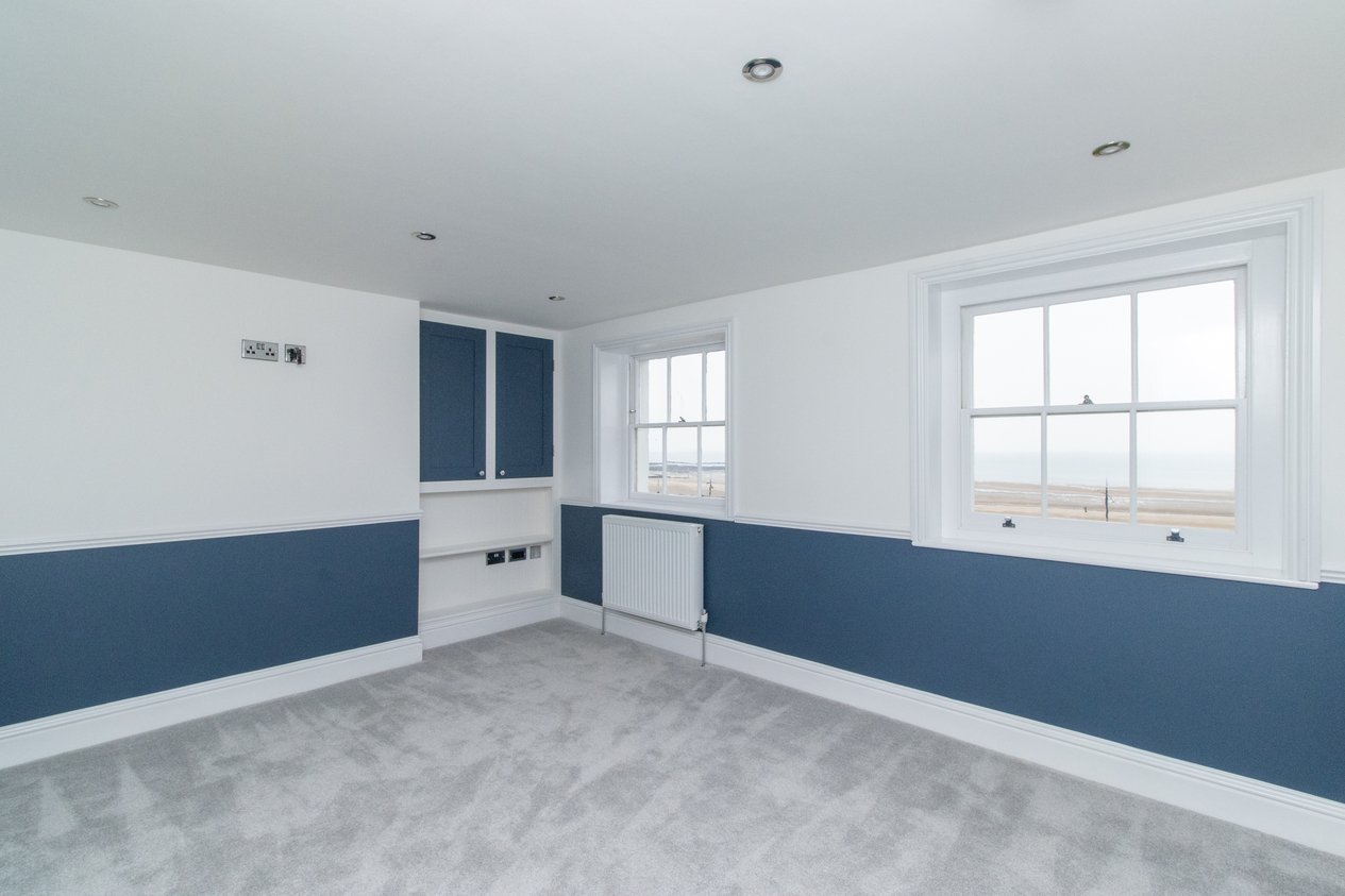 Properties For Sale in Marine Gardens Margate