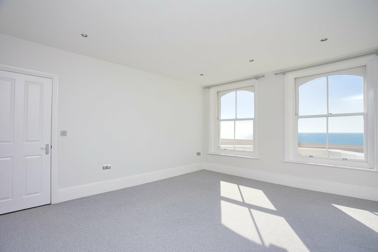 Properties For Sale in Marine Parade Folkestone