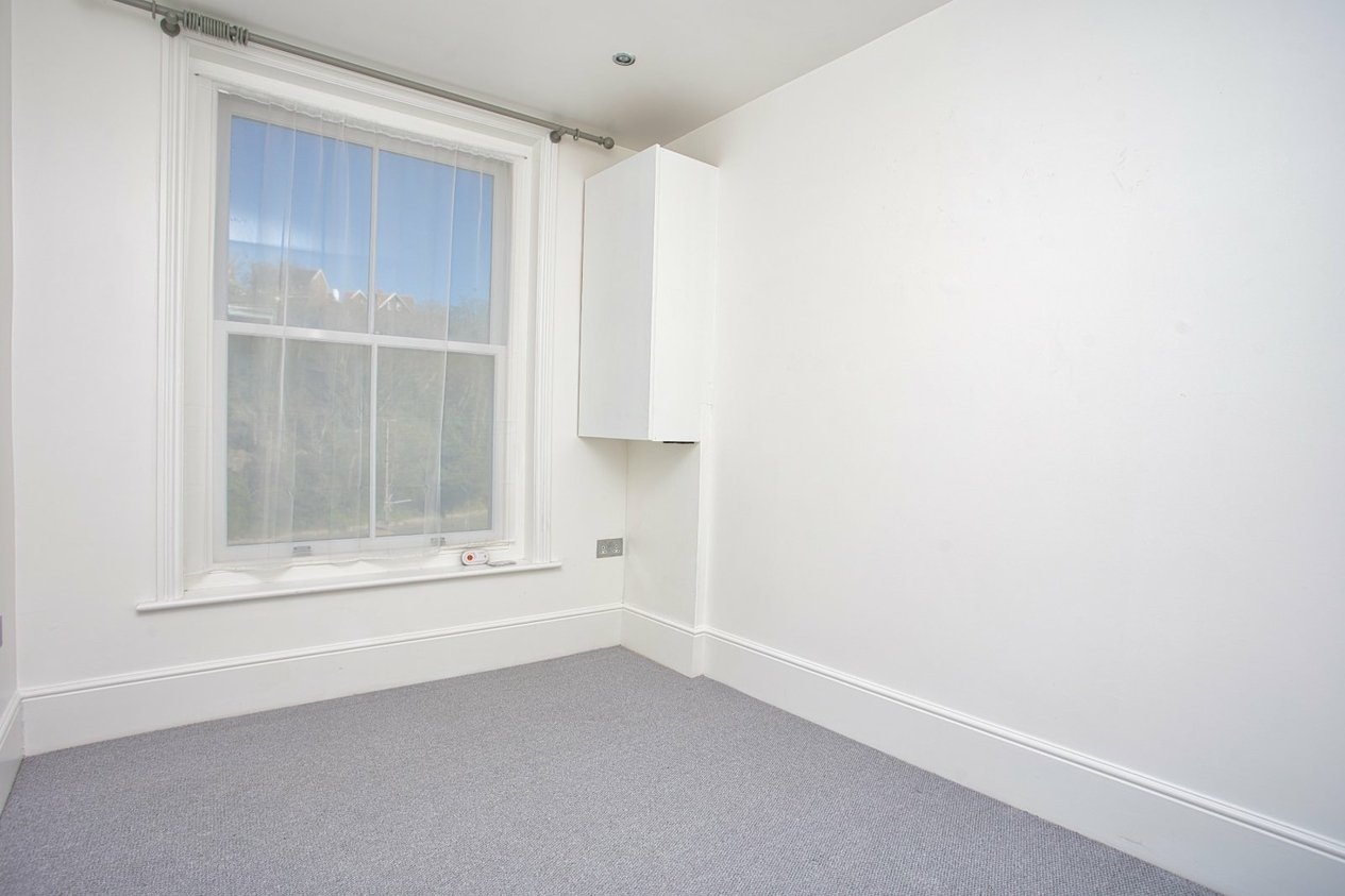 Properties For Sale in Marine Parade Folkestone