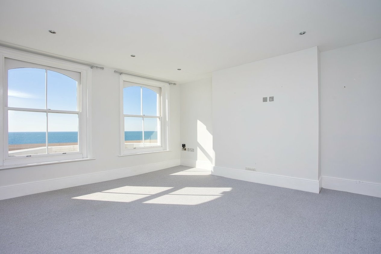 Properties For Sale in Marine Parade Folkestone