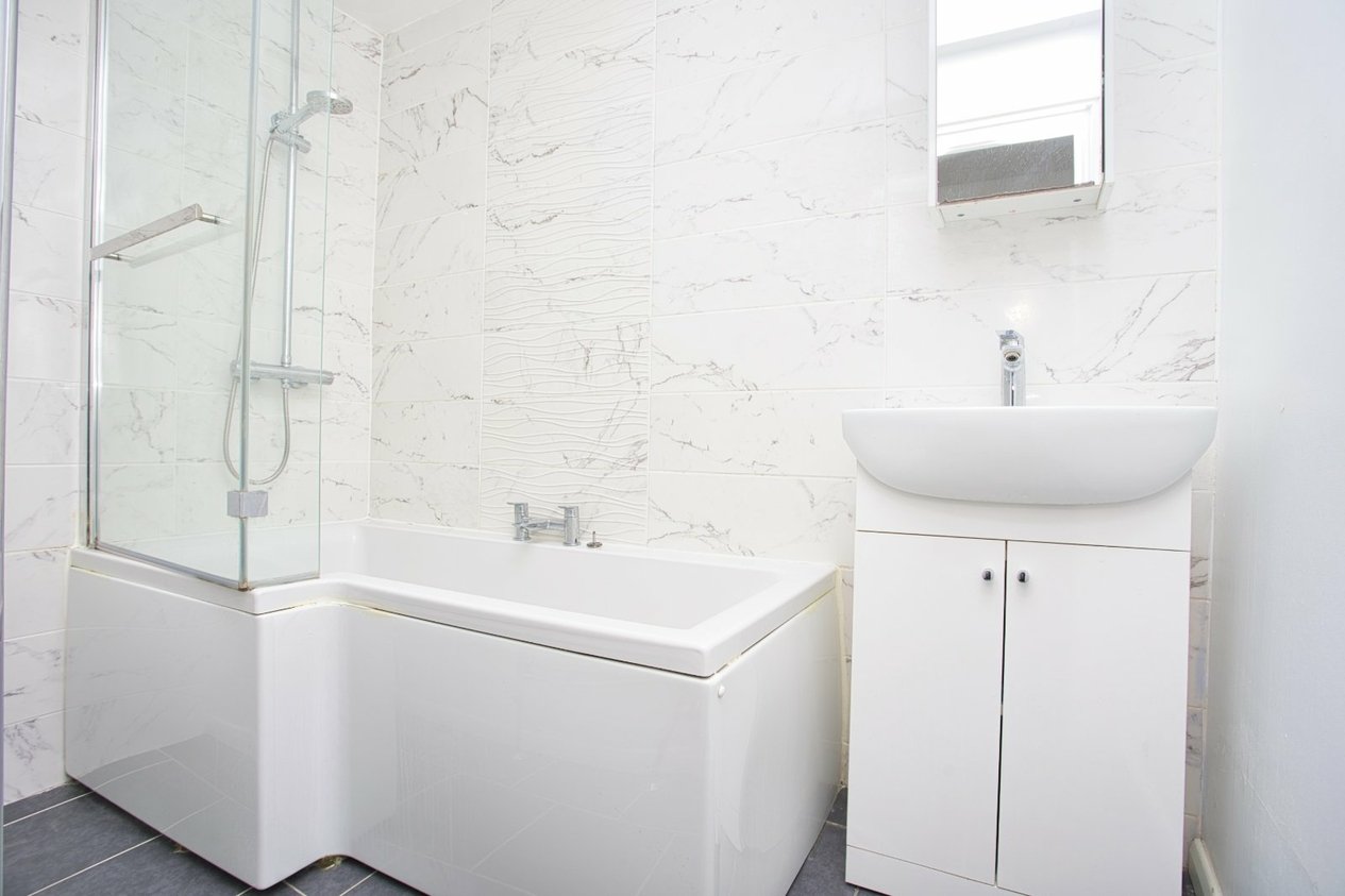 Properties For Sale in Marine Parade Folkestone