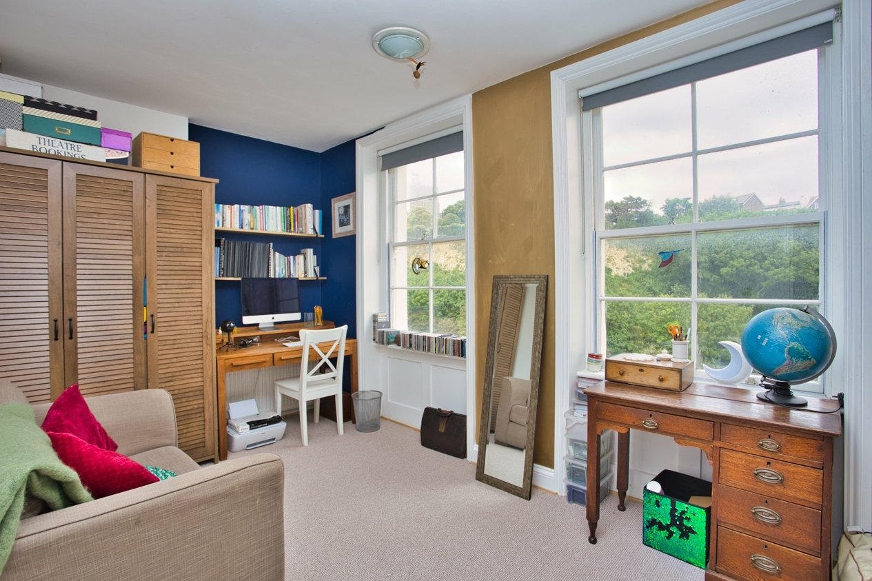 Properties For Sale in Marine Parade Folkestone