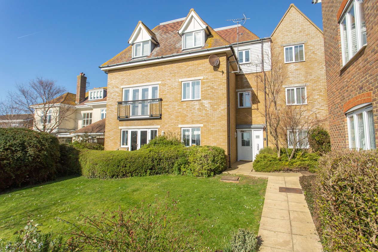Properties For Sale in Marine Parade Whitstable