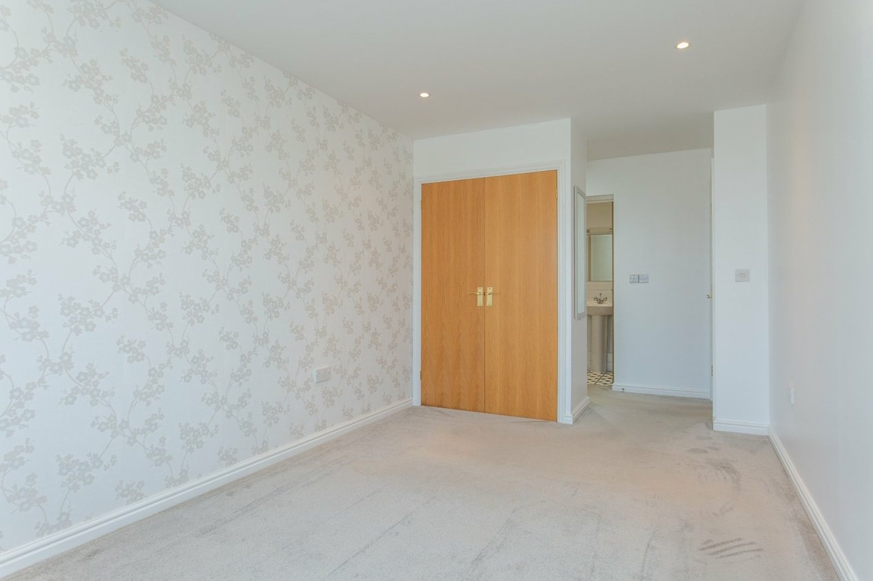 Properties For Sale in Marine Parade Whitstable