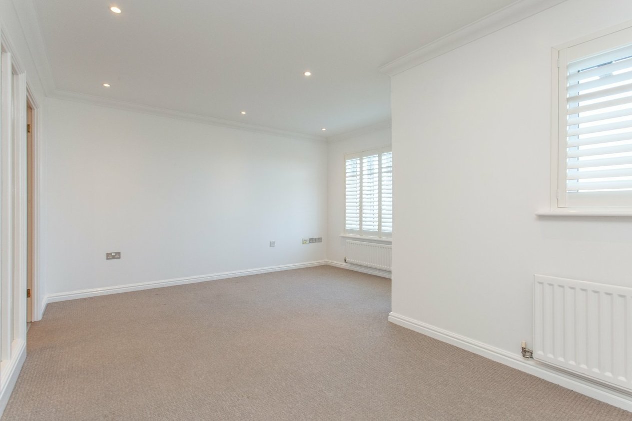 Properties For Sale in Marine Parade Whitstable