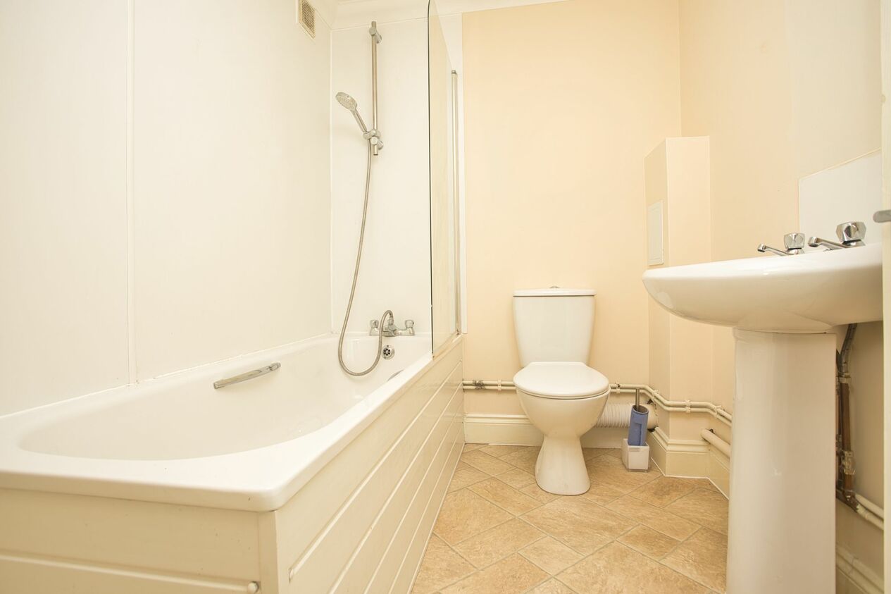 Properties Sold Subject To Contract in Marine Terrace  Folkestone