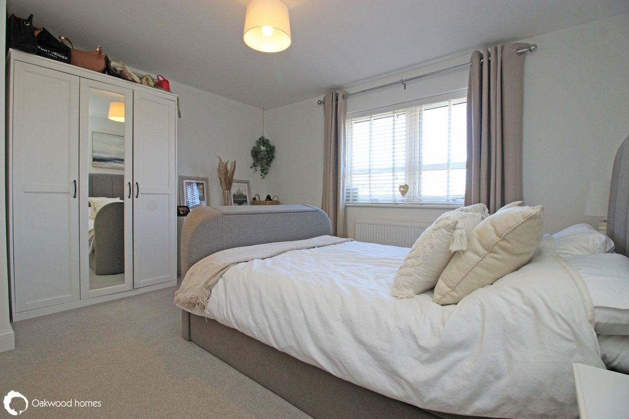 Properties Under Offer in Market Garden Close 