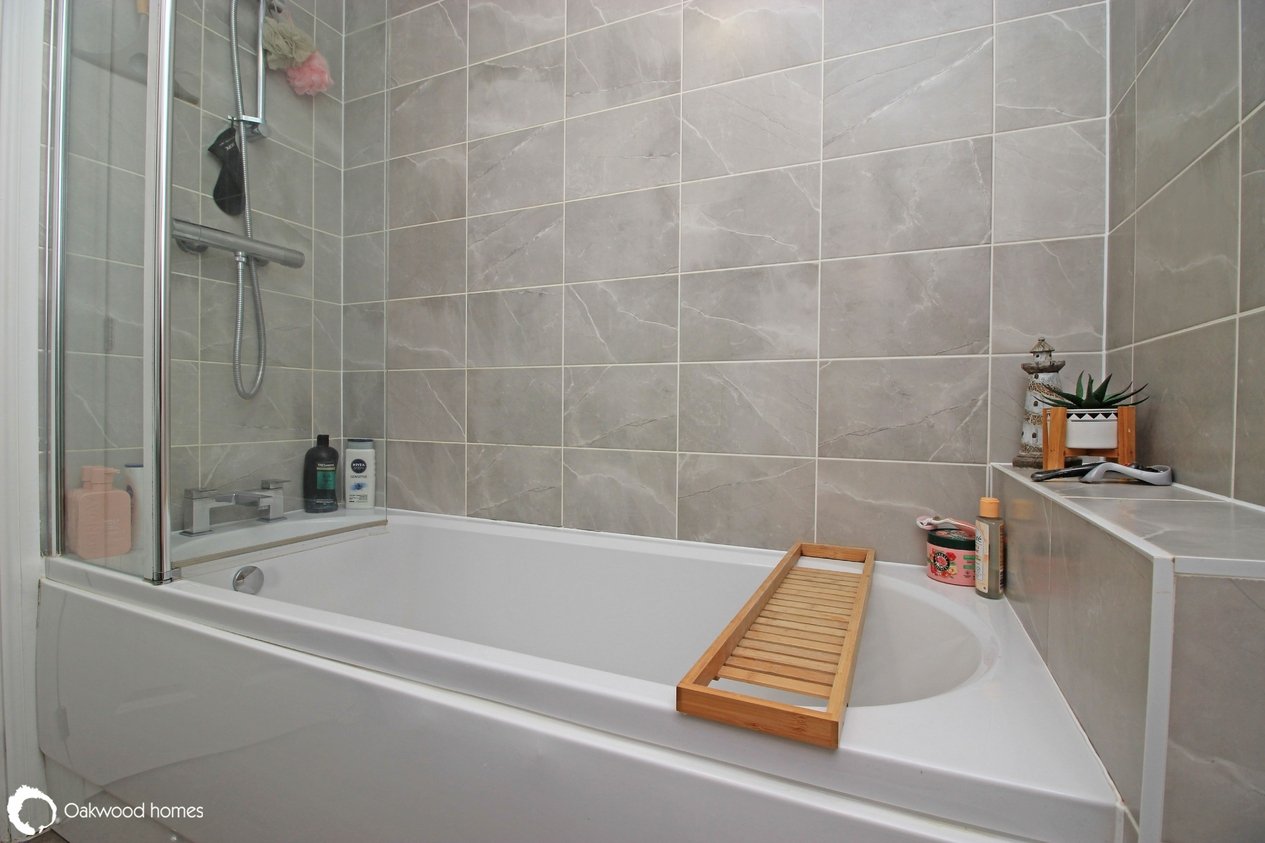 Properties Under Offer in Market Garden Close 