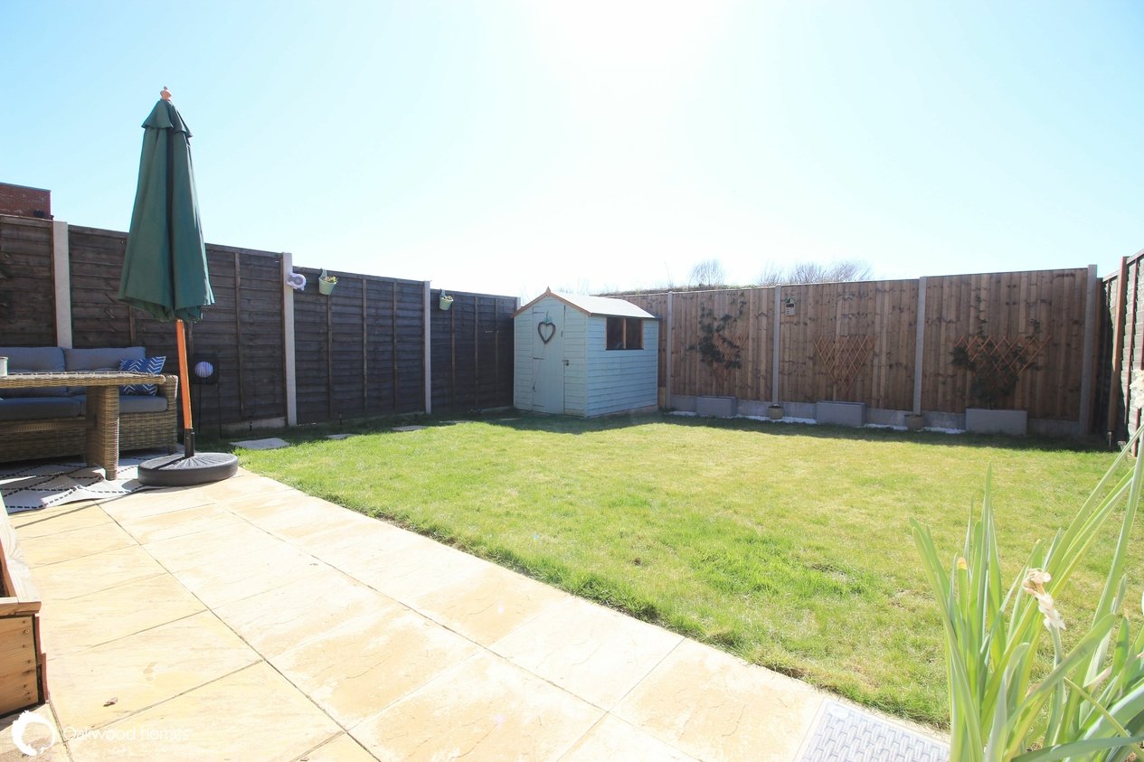 Properties Under Offer in Market Garden Close 