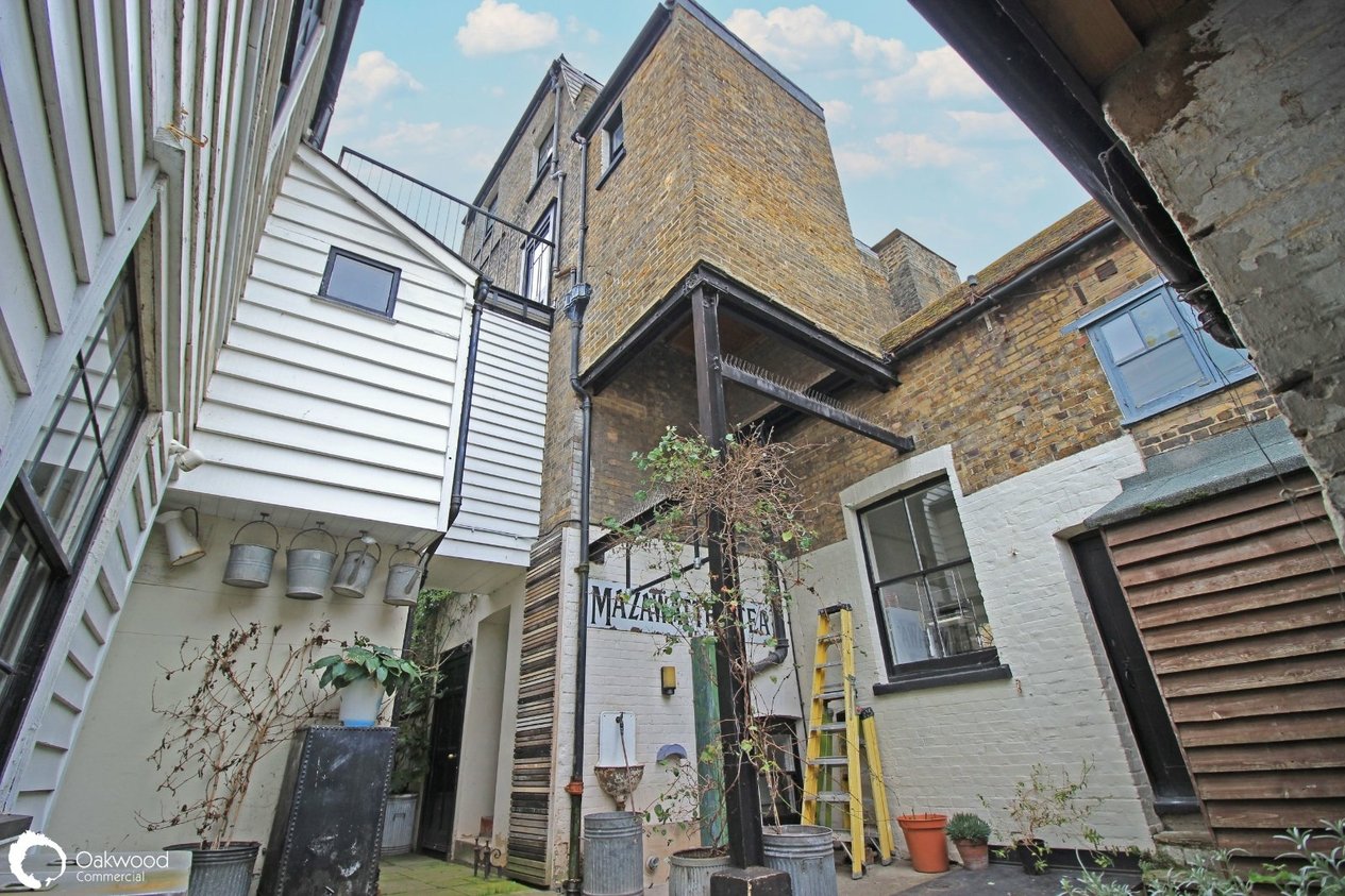 Properties For Sale in Market Street 