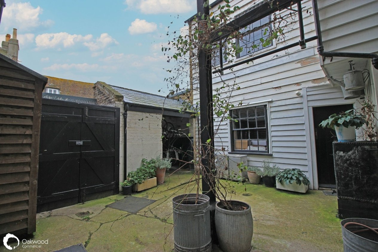 Properties For Sale in Market Street 