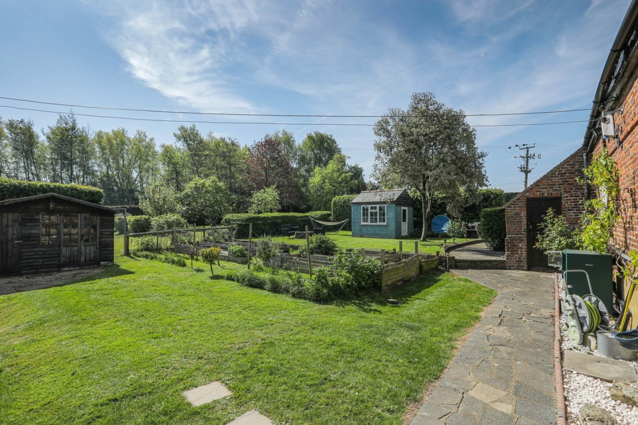 Properties For Sale in Marley Lane Finglesham
