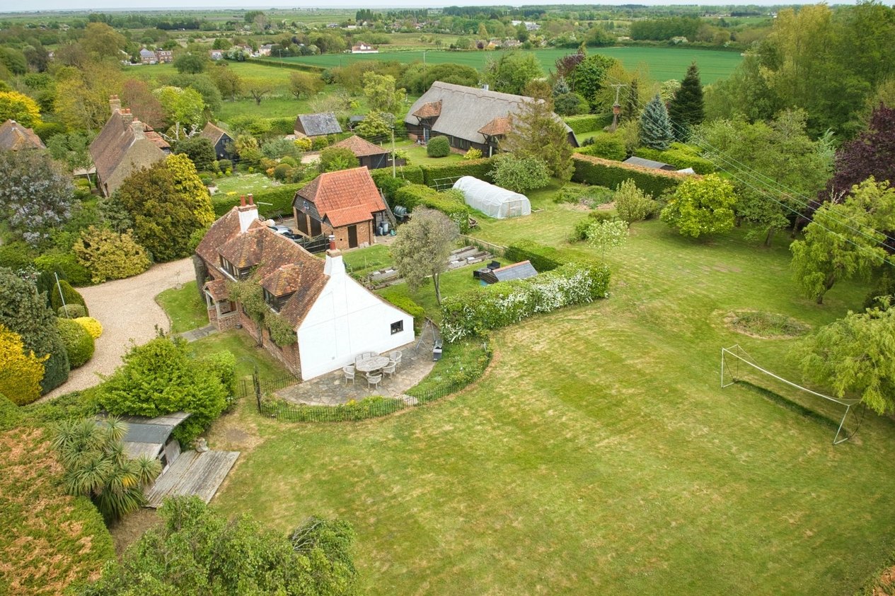 Properties For Sale in Marley Lane Finglesham