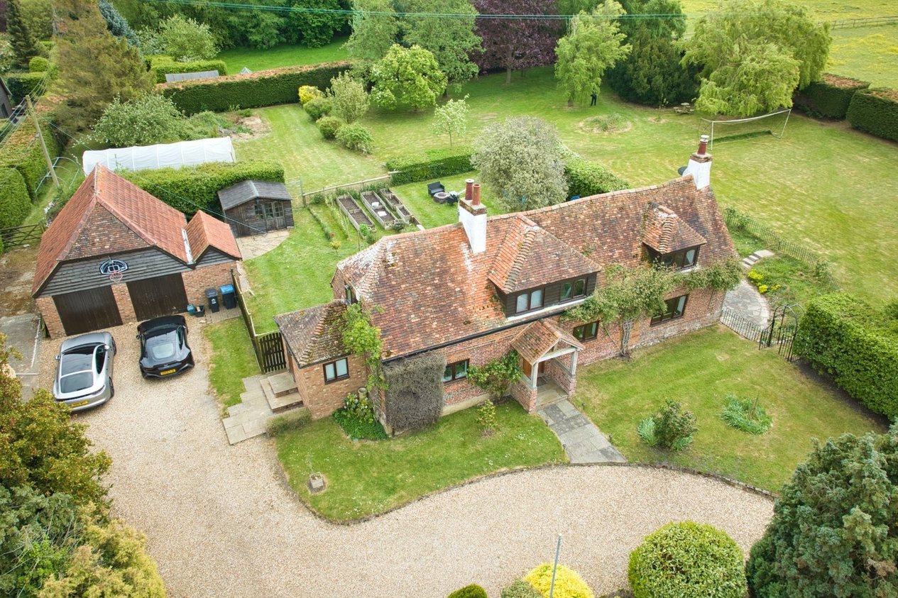 Properties For Sale in Marley Lane Finglesham
