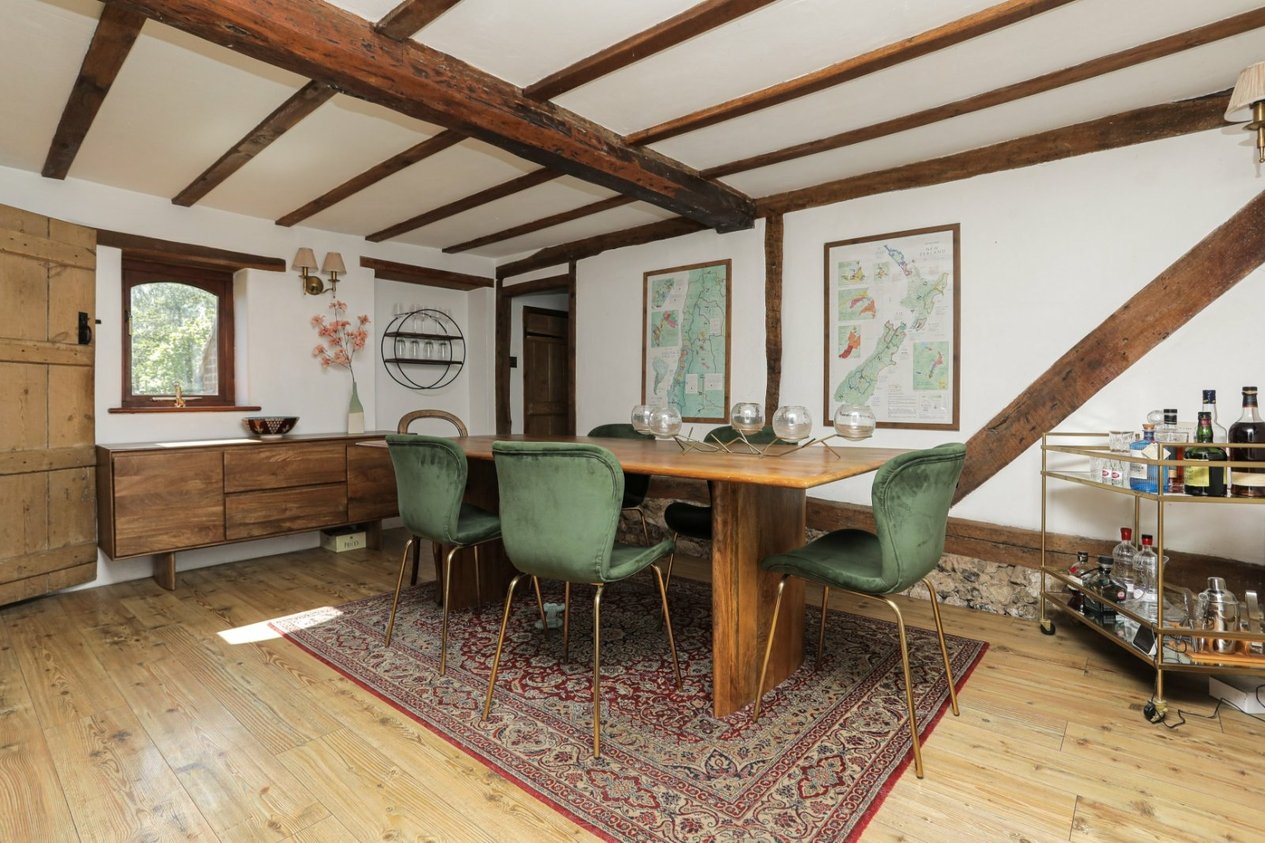Properties For Sale in Marley Lane Finglesham