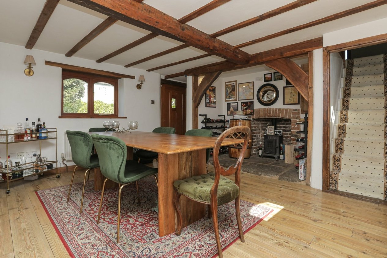Properties For Sale in Marley Lane Finglesham
