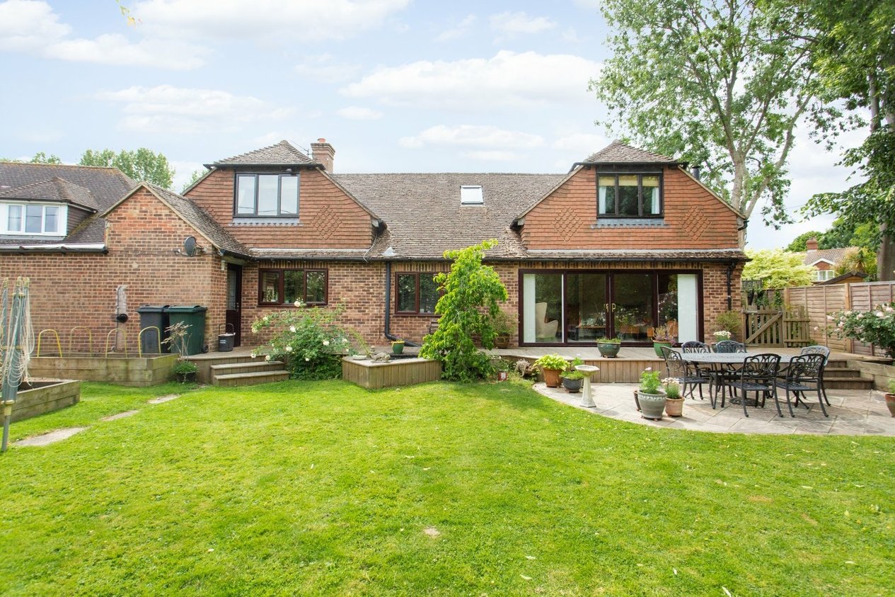 Properties For Sale in Marsh Road Hamstreet