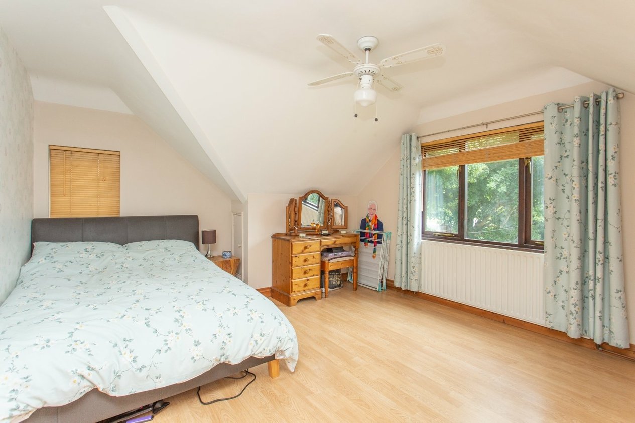 Properties For Sale in Marsh Road Hamstreet