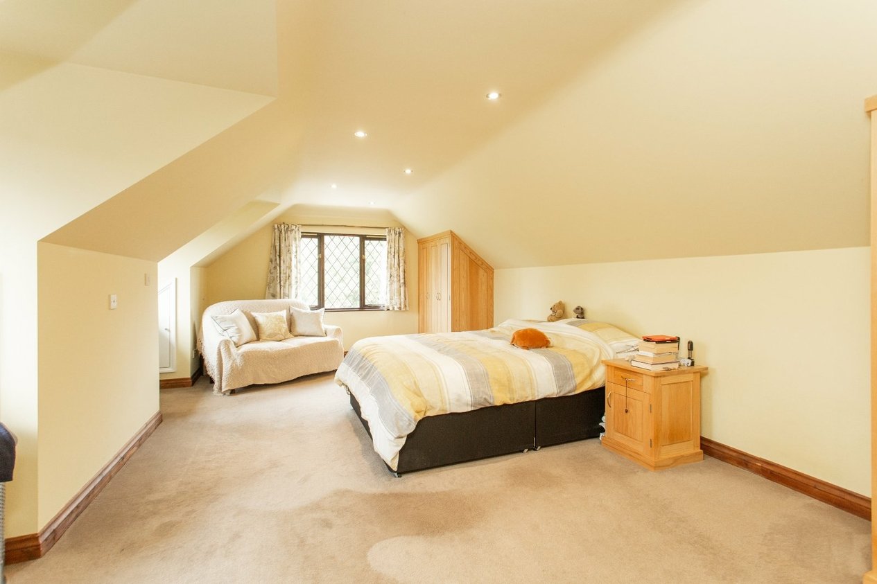 Properties For Sale in Marsh Road Hamstreet