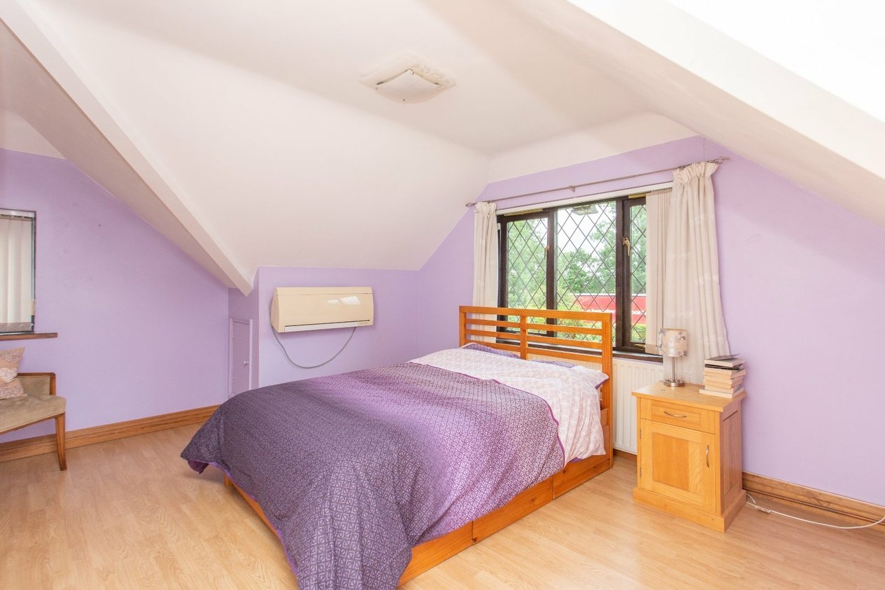 Properties For Sale in Marsh Road Hamstreet