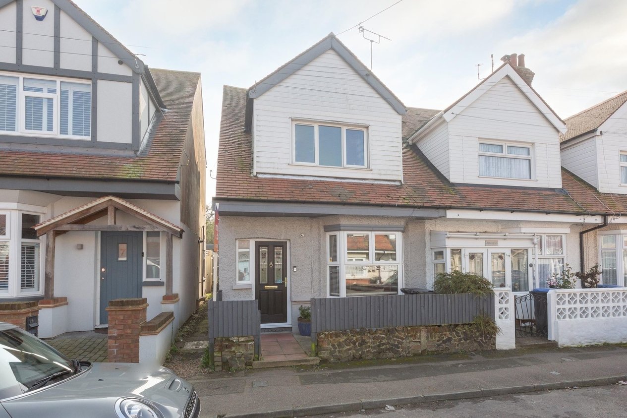 Properties Sold Subject To Contract in Mayville Road  Broadstairs