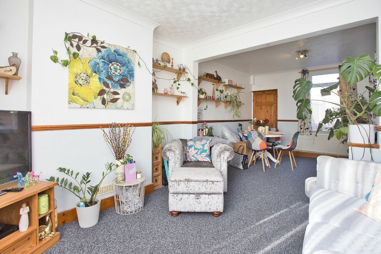 Properties Sold Subject To Contract in Mead Road  Folkestone