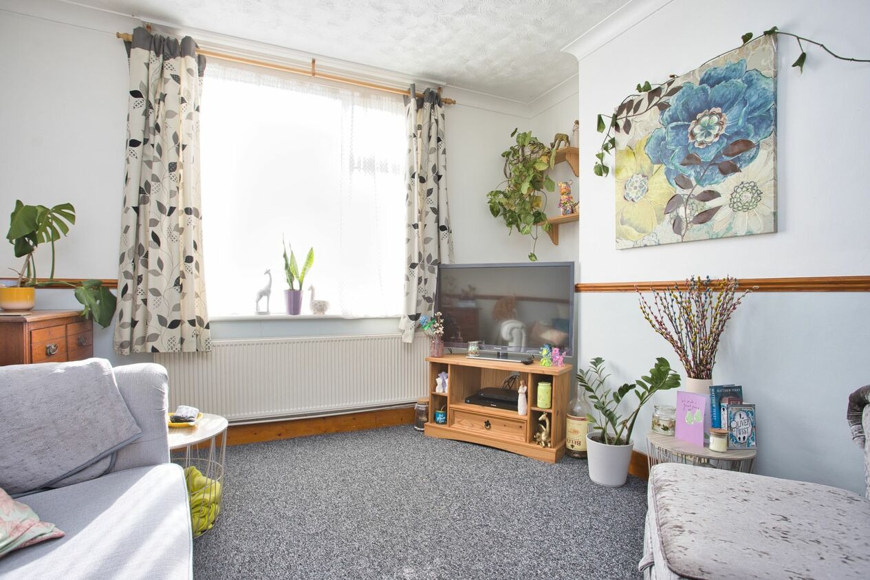 Properties Sold Subject To Contract in Mead Road  Folkestone