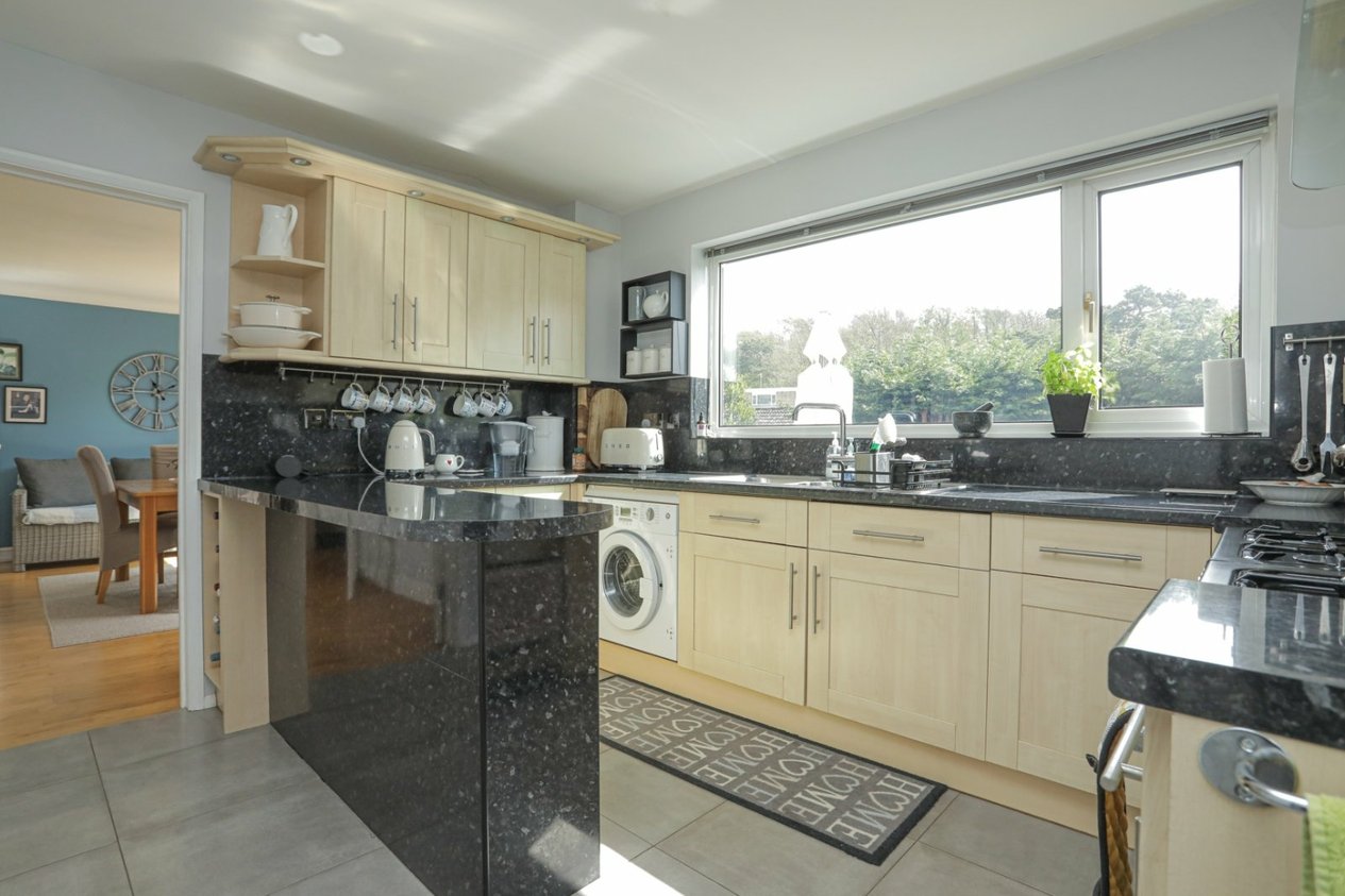 Properties For Sale in Meadowbrook Sandgate
