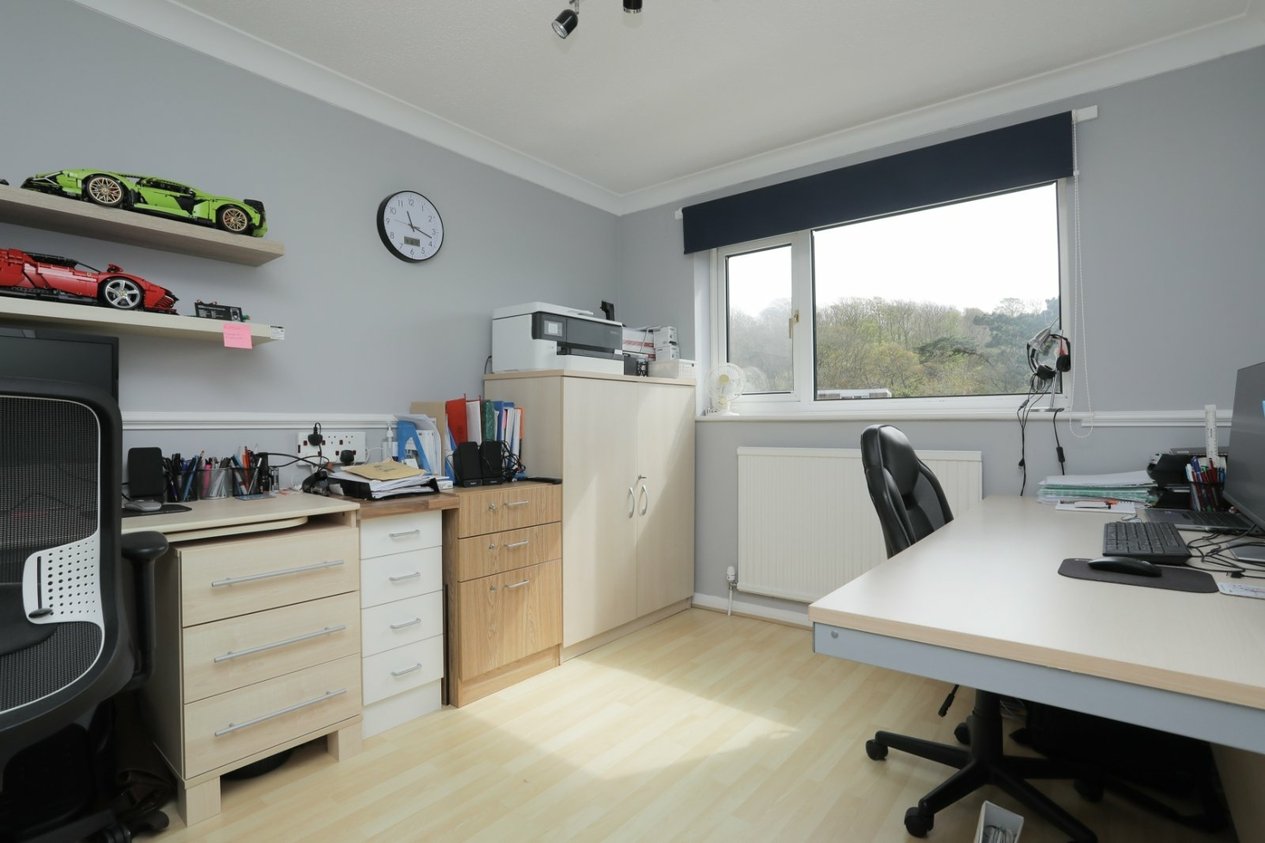 Properties For Sale in Meadowbrook Sandgate