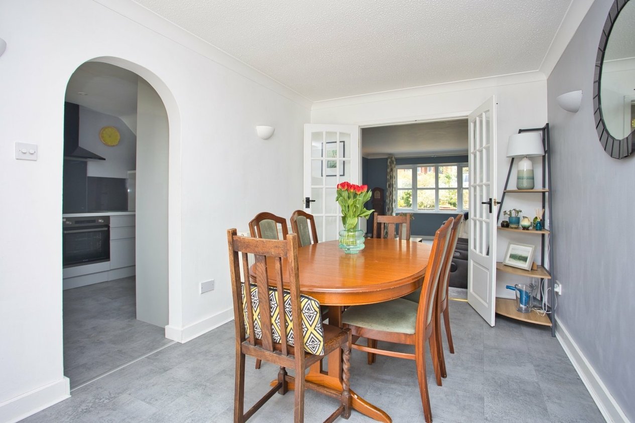 Properties For Sale in Meadowbrook Sandgate