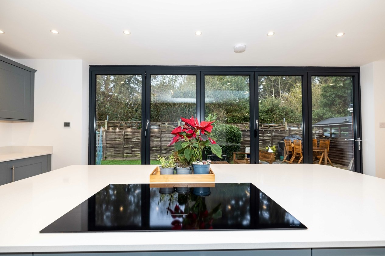 Properties Under Offer in Meesons Close Faversham