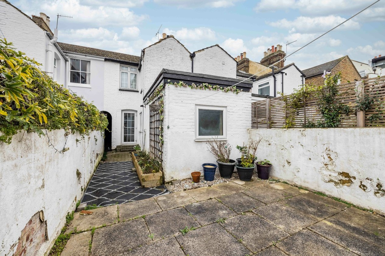 Properties Sold in Mendfield Street Faversham