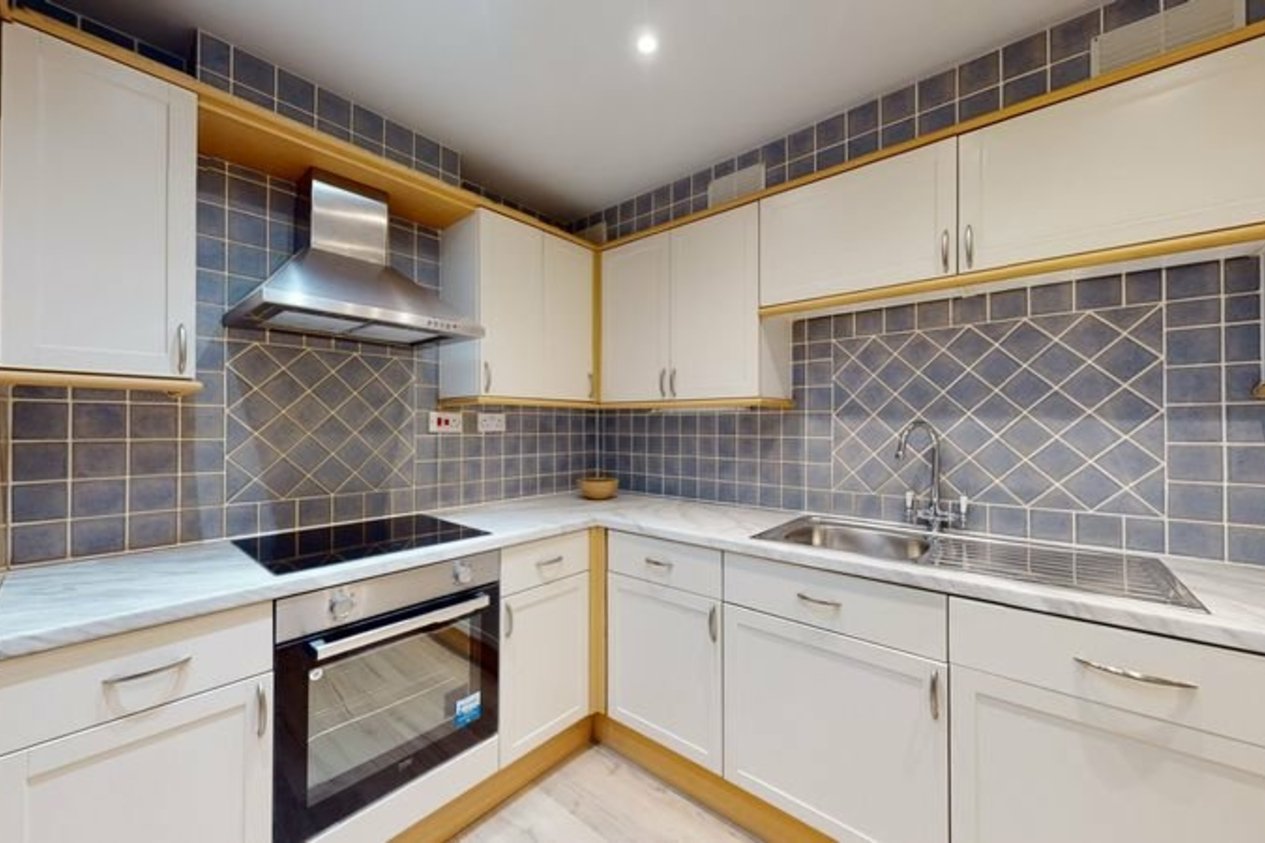 Properties For Sale in Merchants Store Station Road West