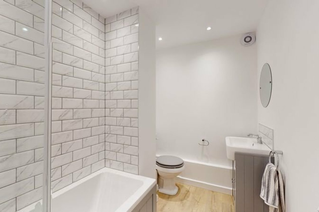 Properties For Sale in Merchants Store Station Road West