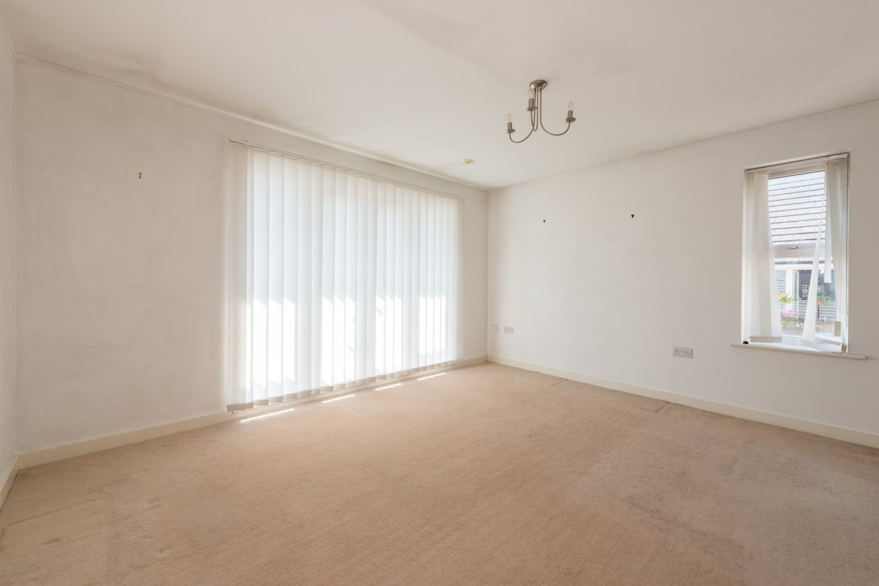 Properties For Sale in Meridian Close Ramsgate