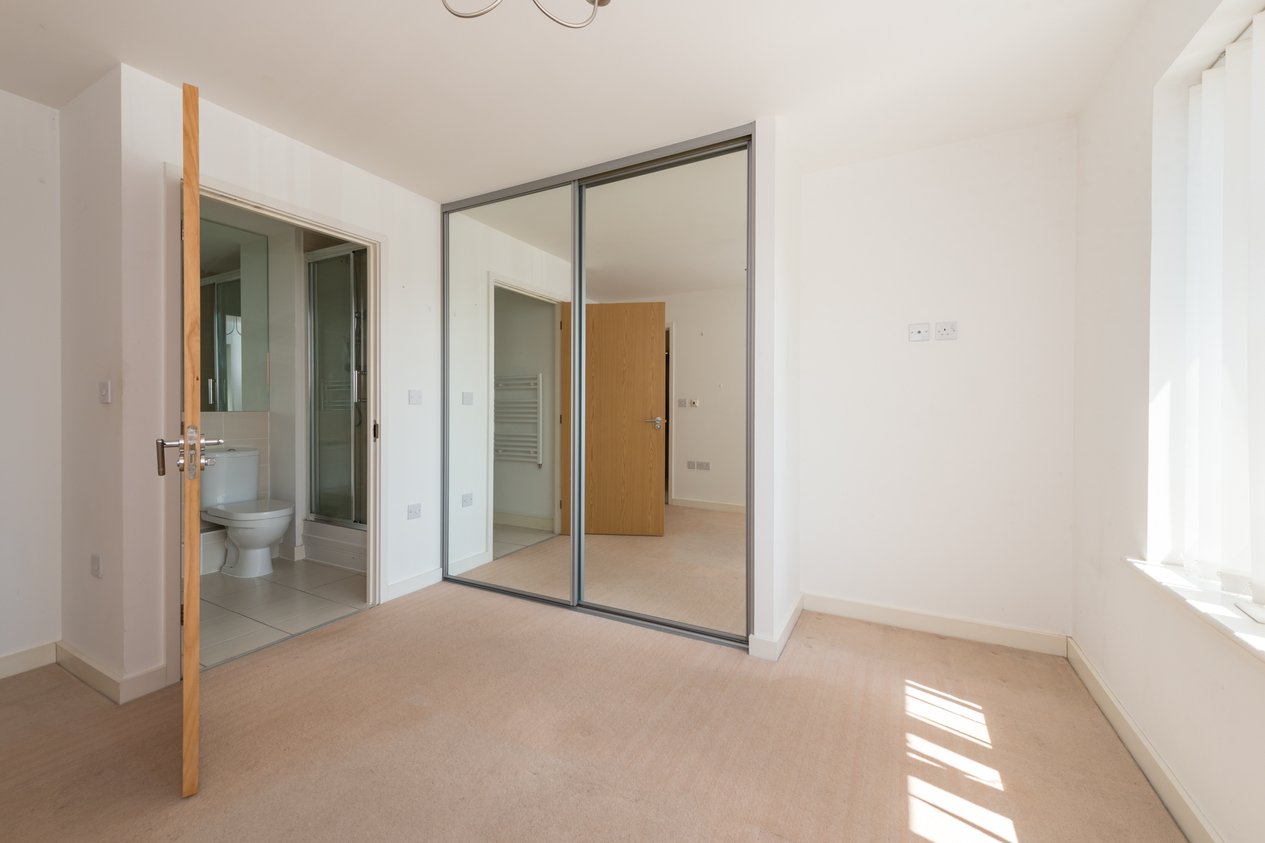 Properties For Sale in Meridian Close Ramsgate