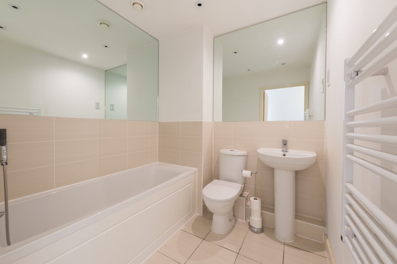 Properties For Sale in Meridian Close Ramsgate