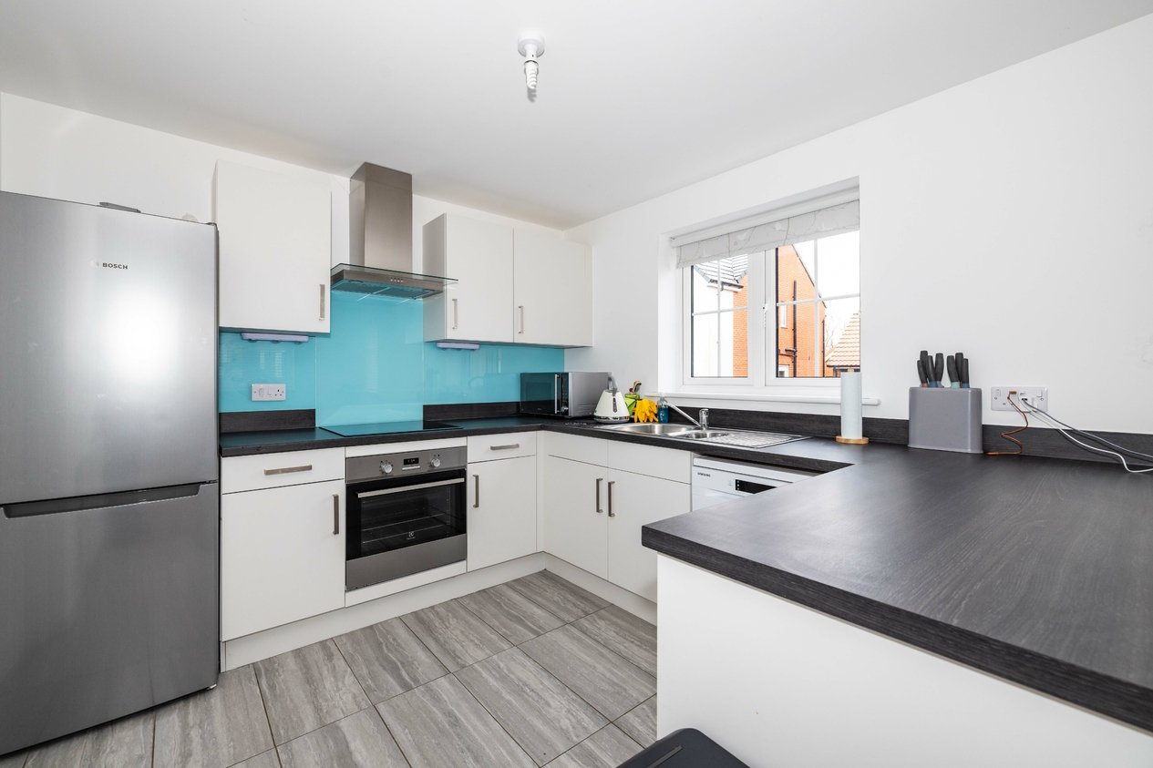 Properties Under Offer in Mexborough Square Aylesham