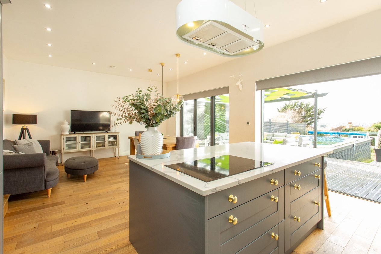 Properties For Sale in Mickleburgh Avenue Herne Bay