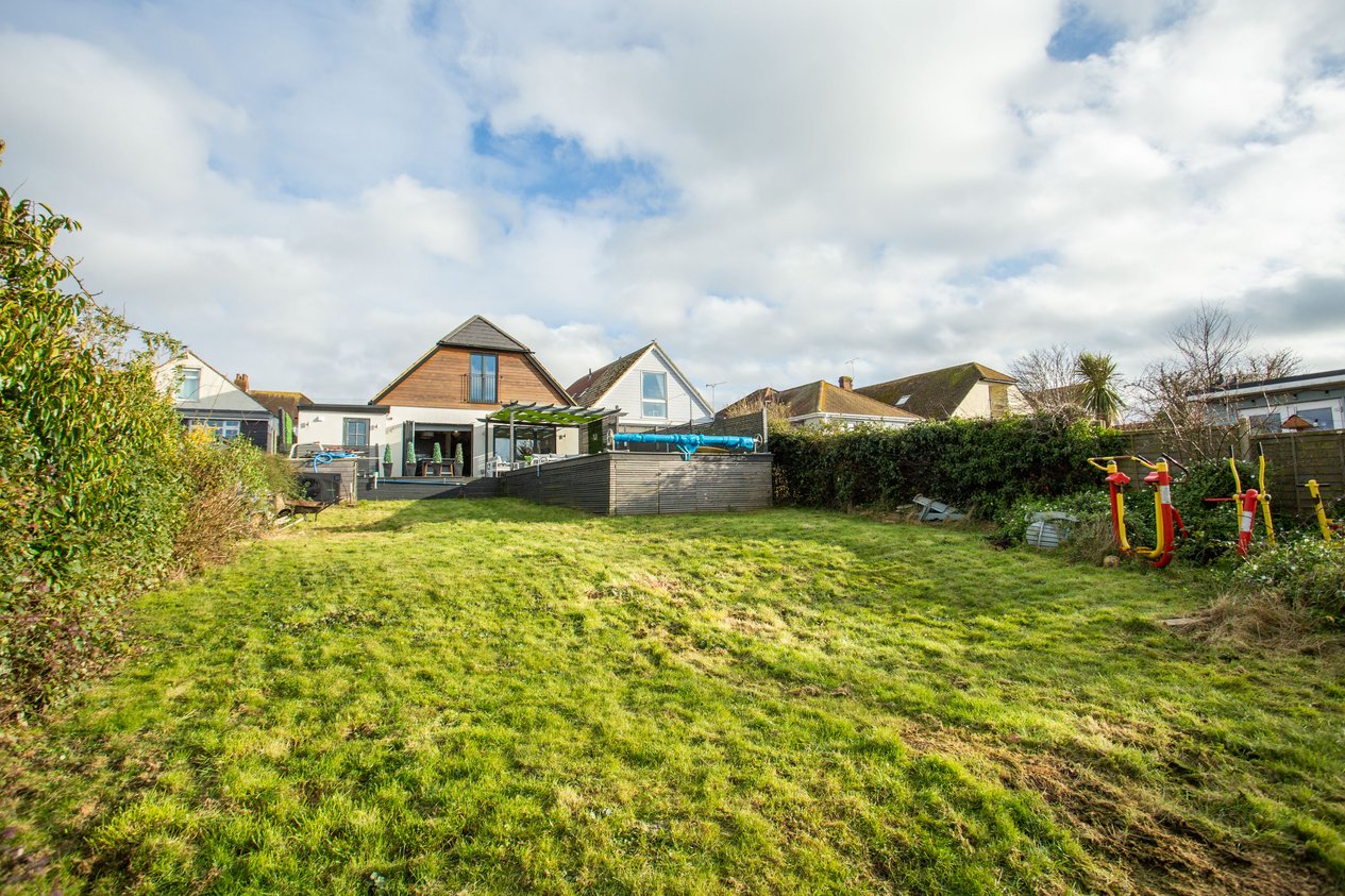 Properties For Sale in Mickleburgh Avenue Herne Bay