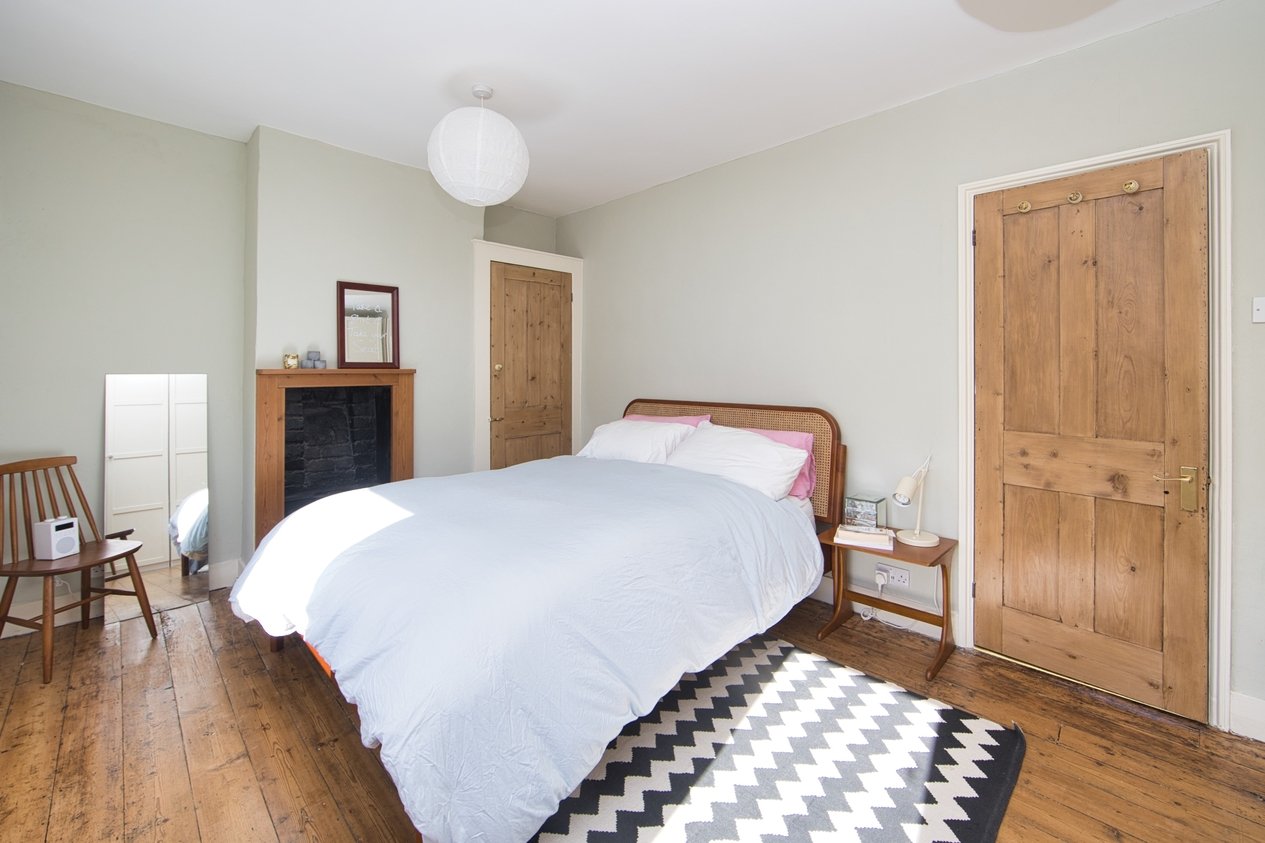 Properties Under Offer in Middle Deal Road Deal