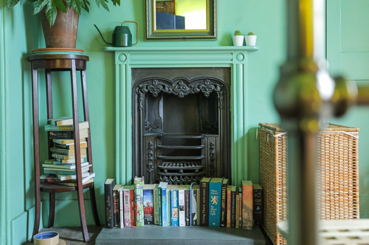 Properties For Sale in Middle Street Deal